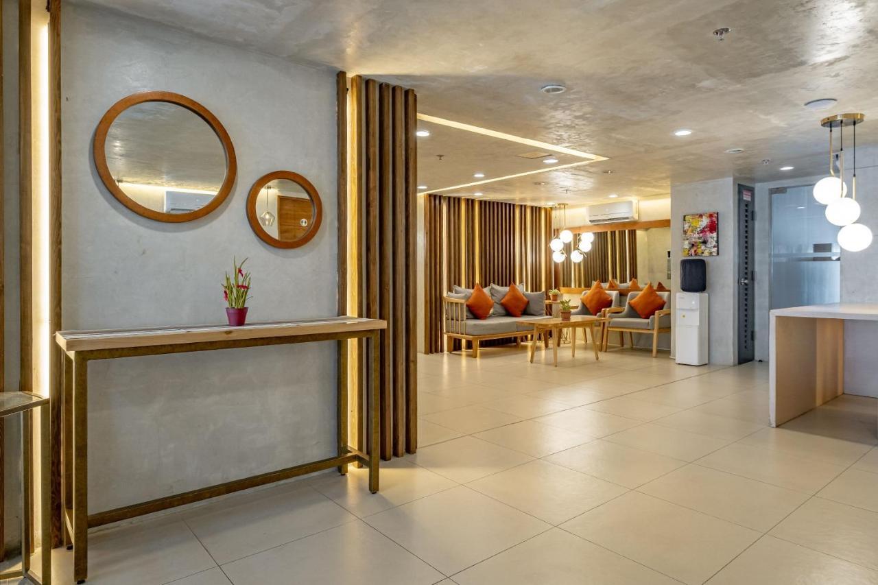 Ihotel Uptown Bgc Taguig Exteriör bild