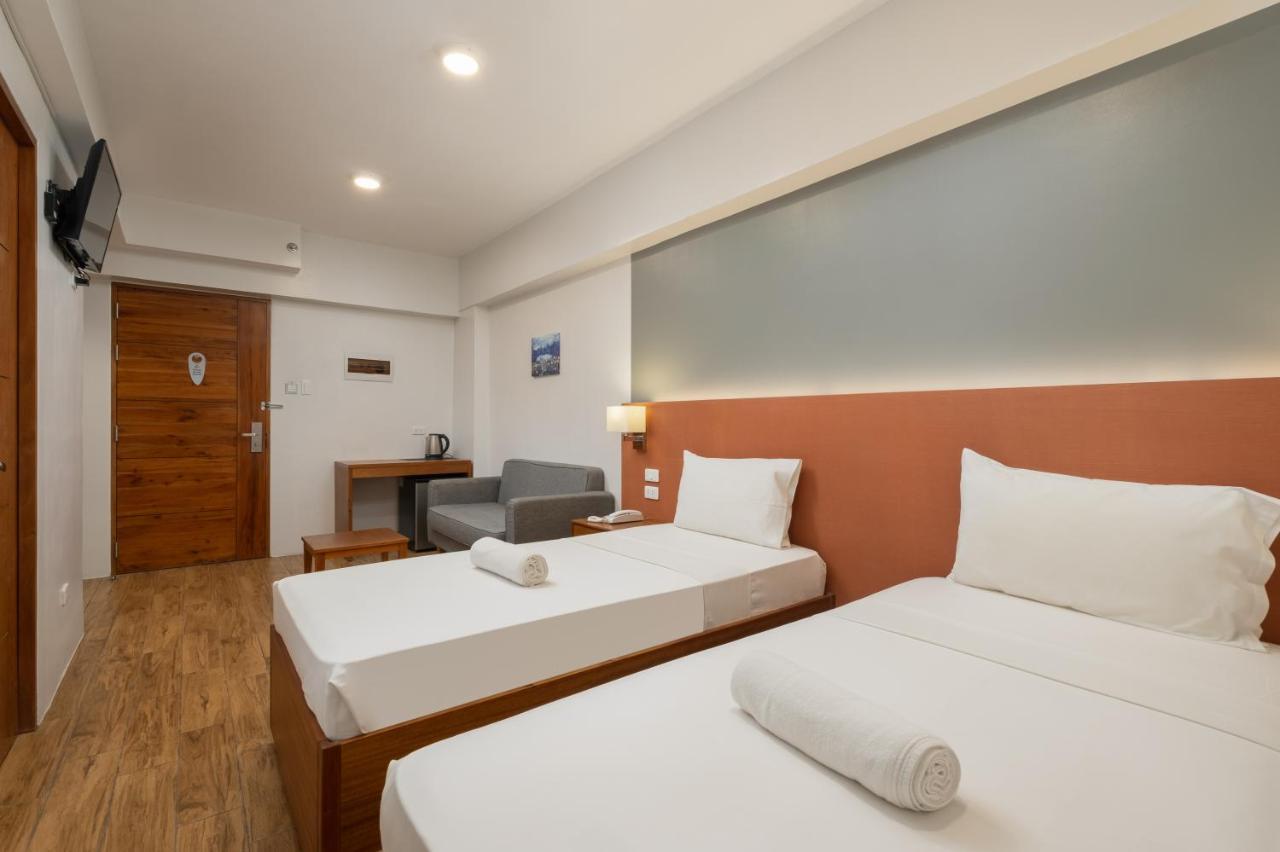 Ihotel Uptown Bgc Taguig Exteriör bild