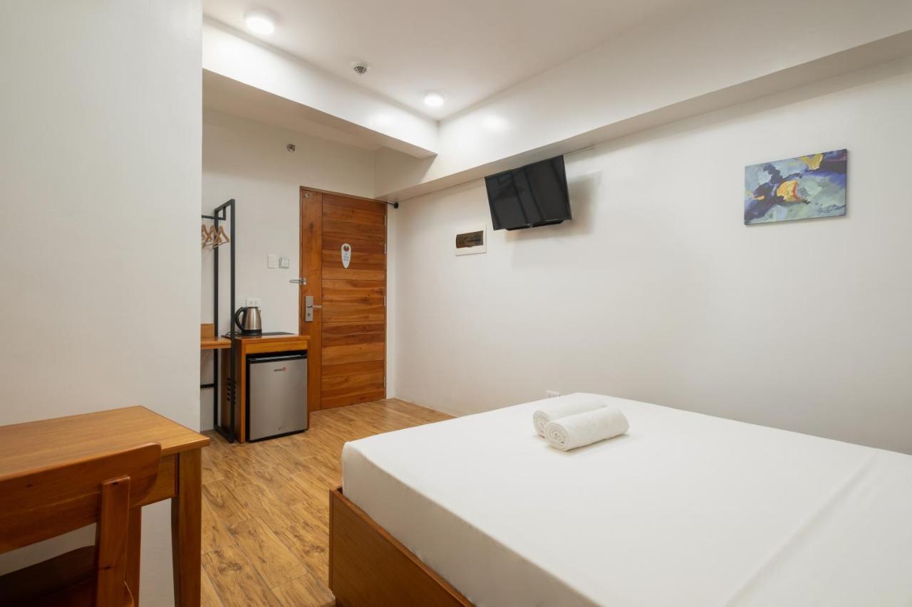 Ihotel Uptown Bgc Taguig Exteriör bild
