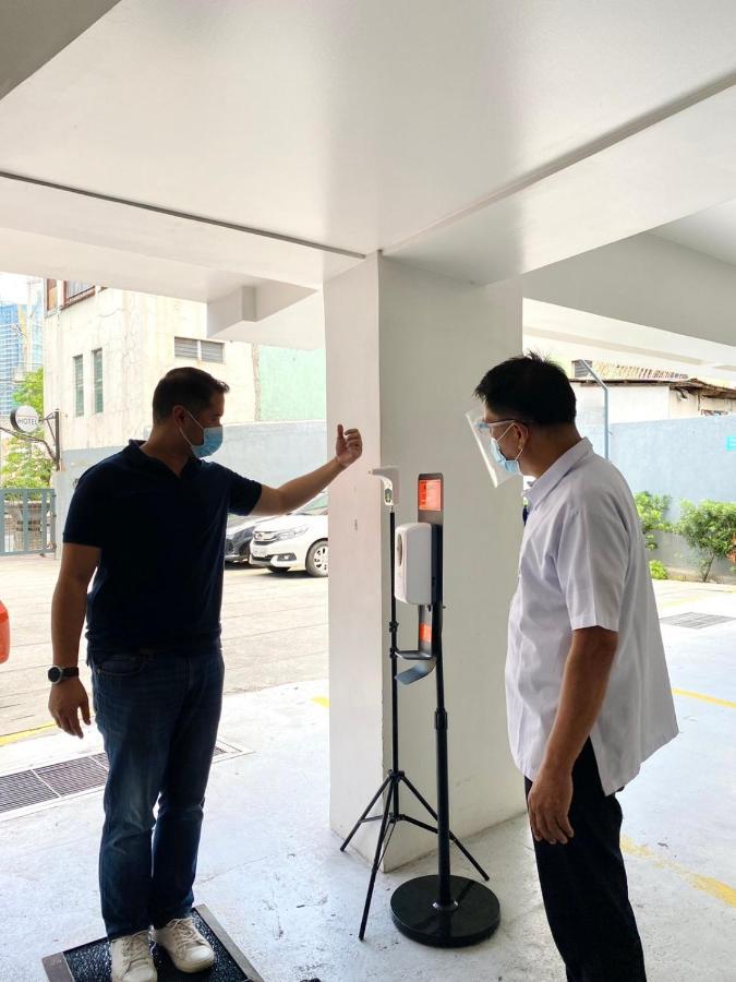 Ihotel Uptown Bgc Taguig Exteriör bild